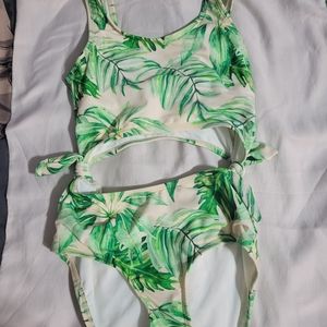 EUC girls sz 12 swimsuit